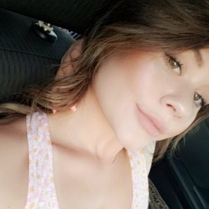 Meet your Posher, Alexandra